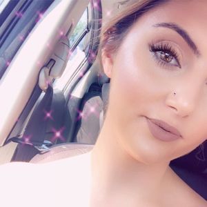 Meet your Posher, Jasmine